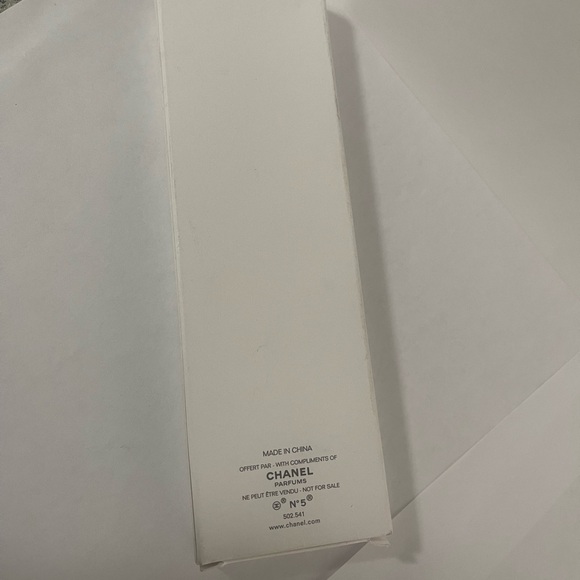 Chanel Gold Key Chain - Picture 6 of 6